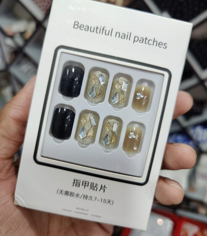 Fancy Nails 24